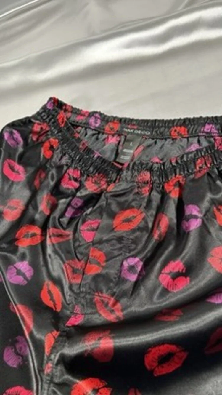 Rare Y2K MAX DECO SHINY GLANZ SATIN BOXERS LIPS AND KISSES SIZE L WITH FLY